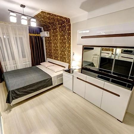 Шикарная 2К Квартира Бульвар Дружбы Народов 8А Kijev Kültér fotó